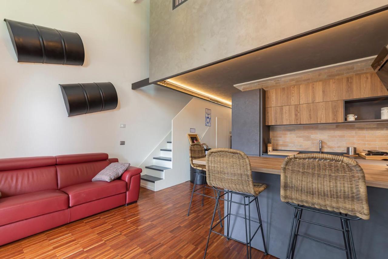 Luxury Loft Adriano 51 Apartment Milan Exterior photo